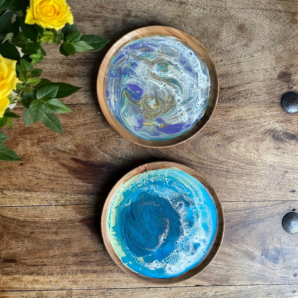 Hand-painted Blue Wave Acacia Wood Plate - Mediterranean home decor by Bonnymia