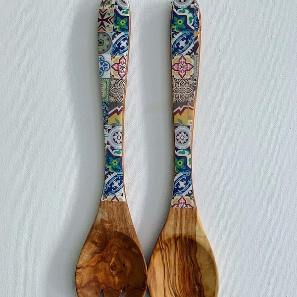 Mix Tile painted-effect olive wood salad utensils - Mediterranean home decor by Bonnymia