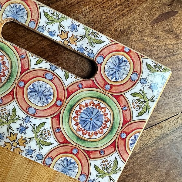 Orange and Green Love Hearts tile painted-effect bamboo wood charcuterie board - Mediterranean home decor by Bonnymia