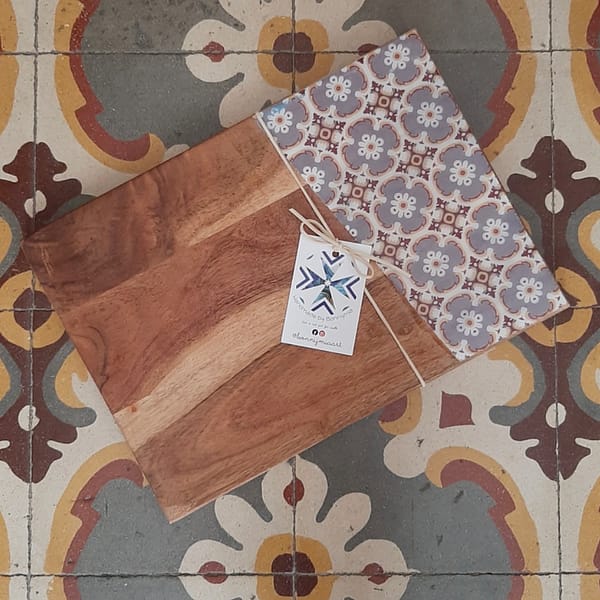 Customise your Board Acacia and Bamboo