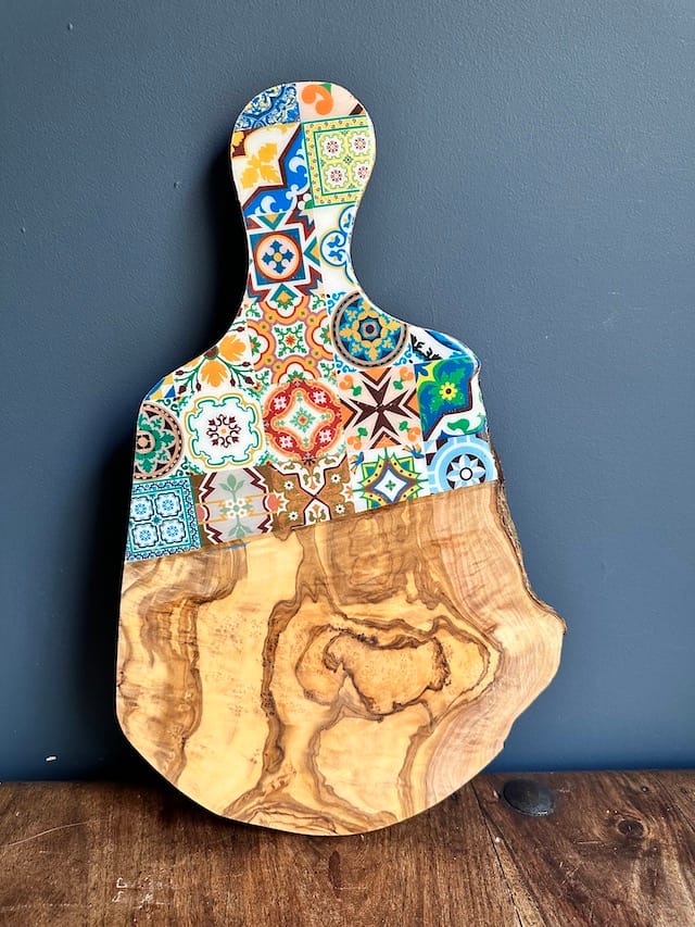 Mix tile painted-effect olive wood charcuterie board - Mediterranean home decor by Bonnymia