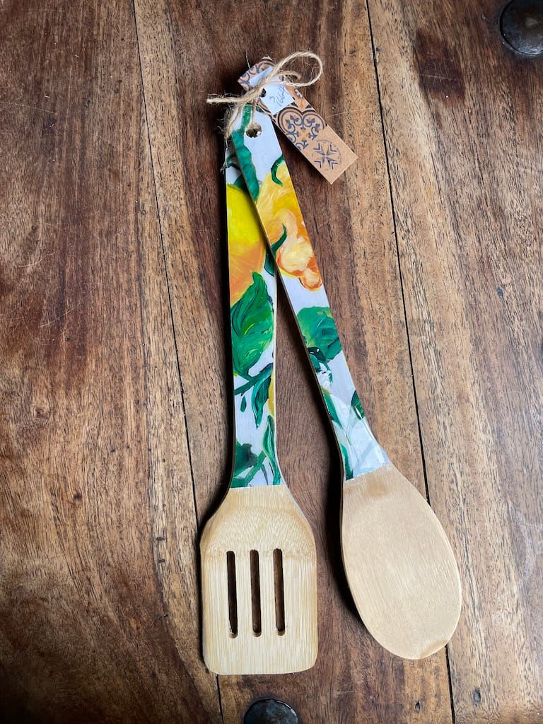 Hand-painted lemons bamboo wood utensils - Mediterranean home decor by Bonnymia