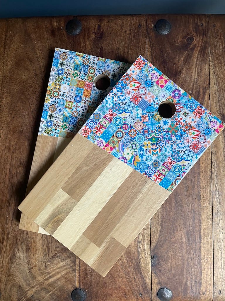 Bright Blue Mix tile painted-effect acacia wood charcuterie board - Mediterranean home decor by Bonnymia