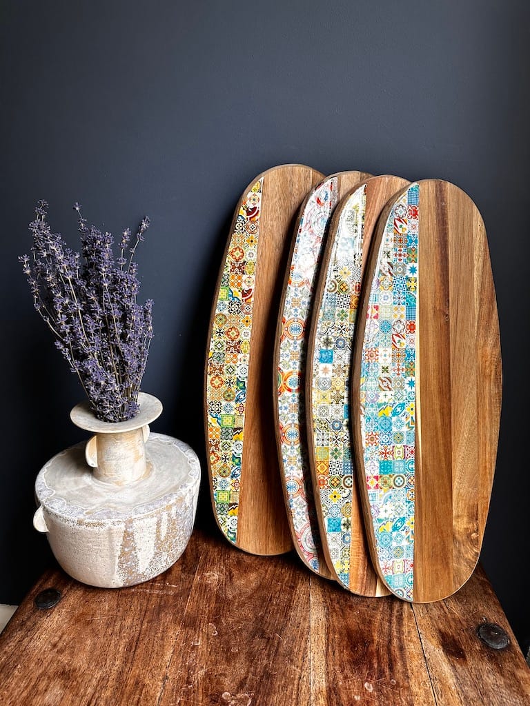 Bright Blue Mix tile painted-effect acacia wood charcuterie board - Mediterranean home decor by Bonnymia