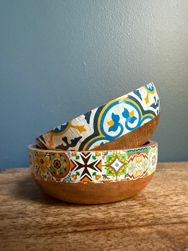 Mix tile-effect acacia calabash snack bowl - Mediterranean home decor by Bonnymia