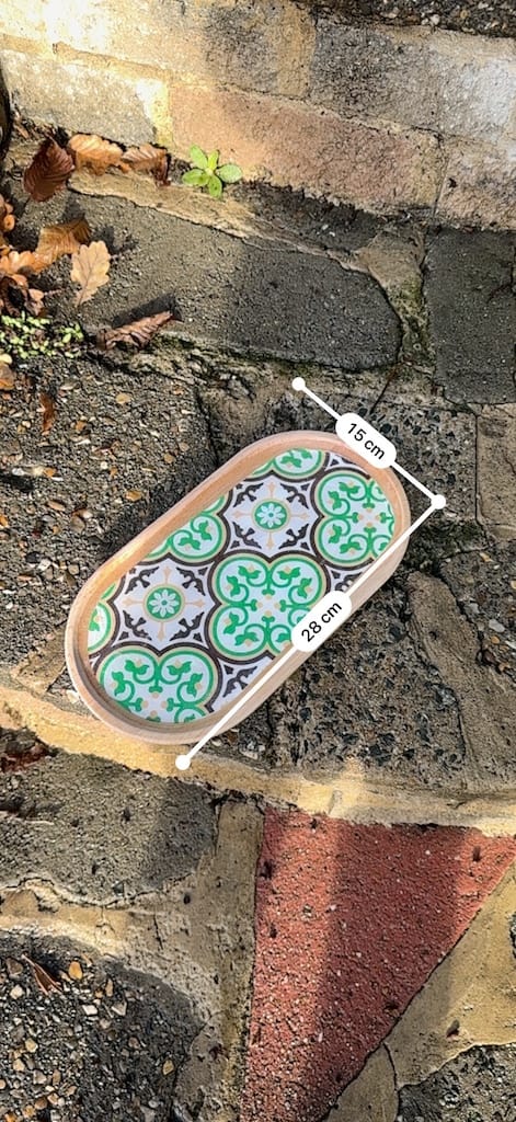 Nanna Red and Green Tile Painted Effect Beech Wood Oval Tray 28x15cm - Image 4