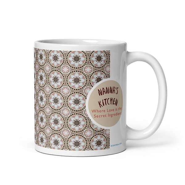 Queens Residence Nanna's Kitchen White glossy mug