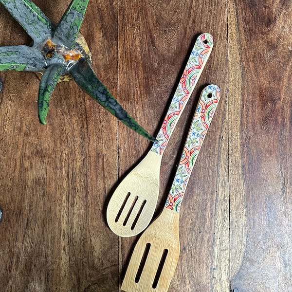 Orange and Green Love hearts Painted Effect Bamboo Salad Utensils