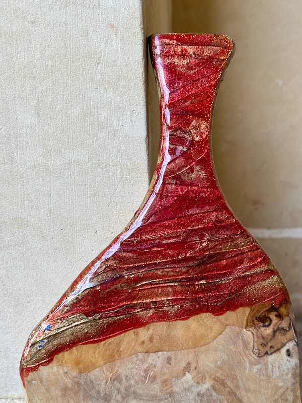 Wave Painted RED Wave Charcuterie Tapas Olive Wood Board 25-30cm approx - Image 2