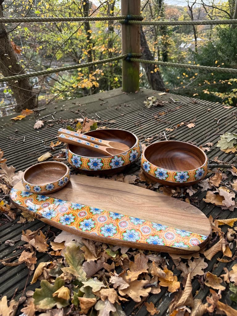 Queen Elizabeth Residence Orange Tile painted effect Snack Bowl Monkey Pod Salad bowl One - Image 14