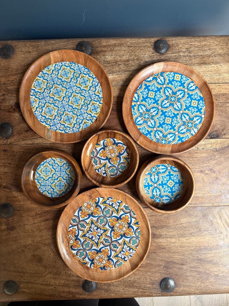 Leaf Cross Sky Blue Tile effect Acacia Plate 16cm One - Image 5