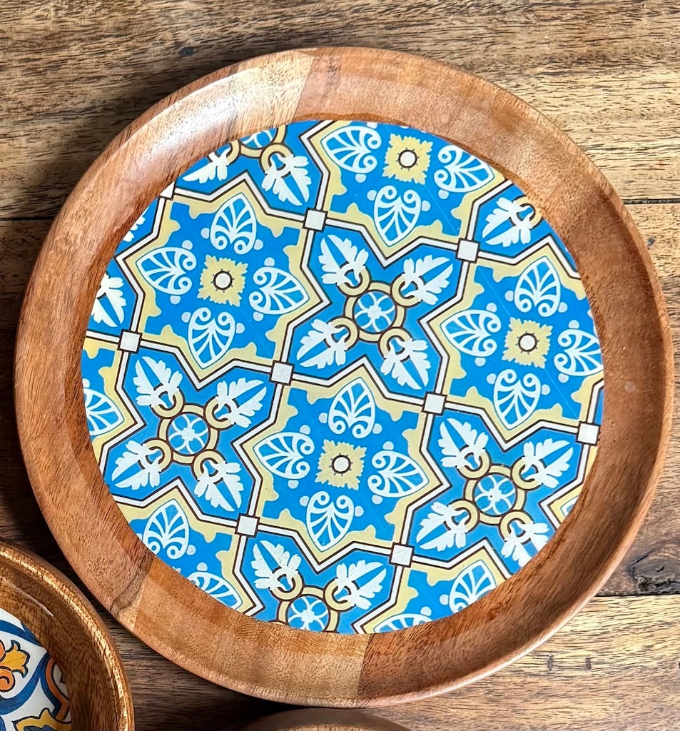 Leaf Cross Sky Blue Tile effect Acacia Plate 16cm One